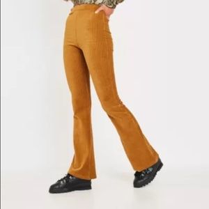Uo Marigold Velvet Flare Pant size M